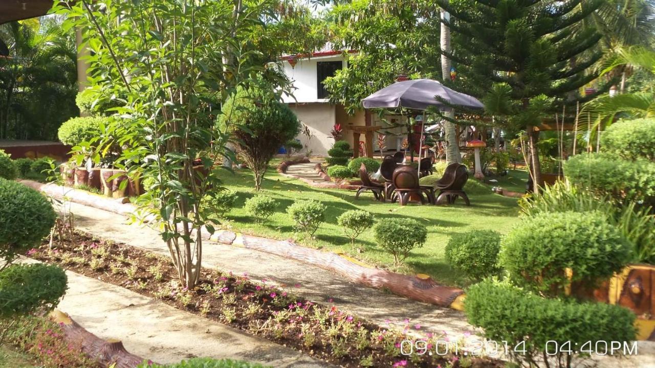 Paraiso Cave & Restaurant & Resort San Francisco  Exterior photo